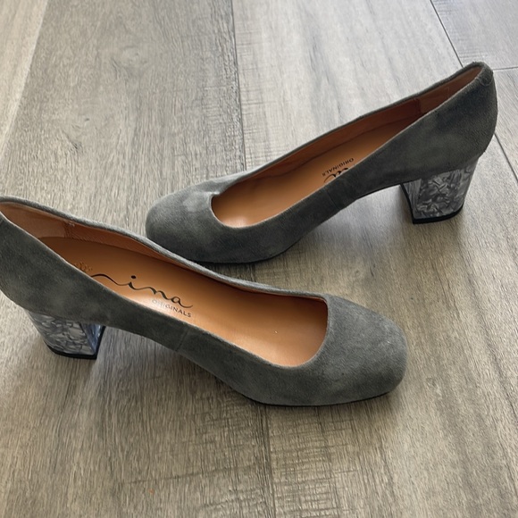 Shoes - Picture 3 of 6